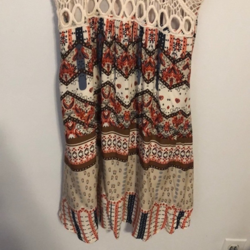 Entro Sleeveless Dress Size Medium - Picture 6 of 8